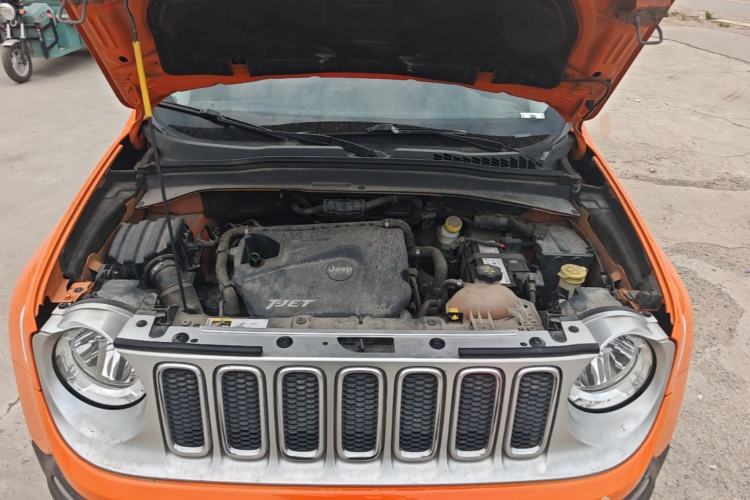 Used Jeep Renegade 2016 1.4T Automatic Smart Edition Engine Bay