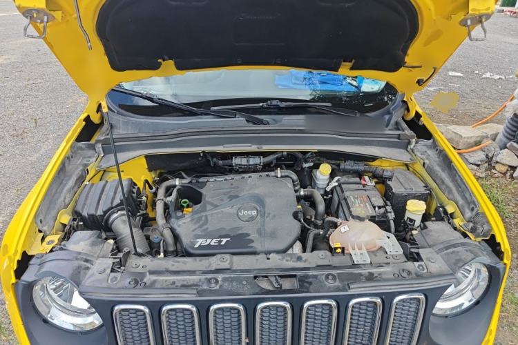 Used Jeep Renegade 2016 1.4T Automatic Jingneng Version+ Engine Bay