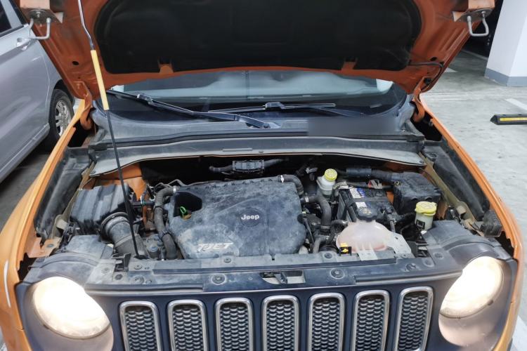 Used Jeep Renegade 2016 1.4T Automatic Jingneng Edition Engine Bay