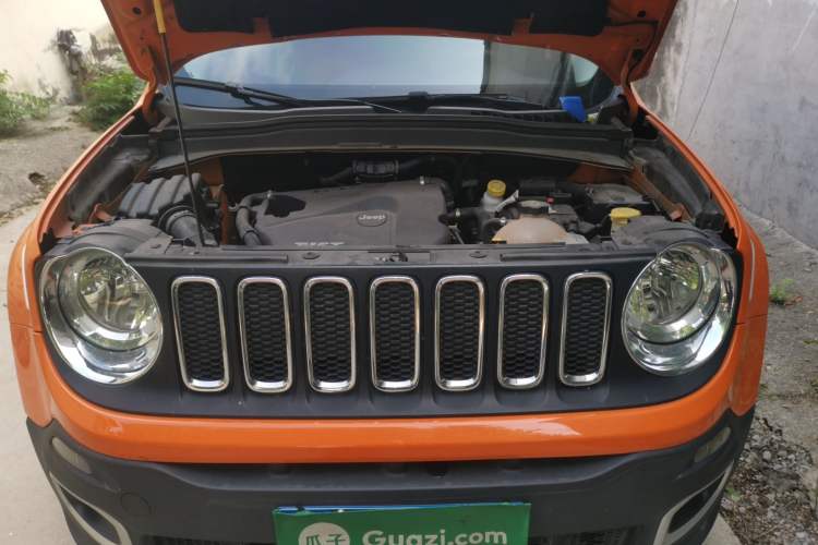 Used Jeep Renegade 2016 1.4T Automatic High-Energy Version Engine Bay