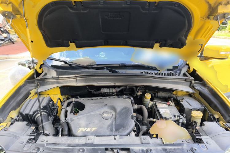 Used Jeep Renegade 2016 1.4T Automatic Jingneng Version+ Engine Bay