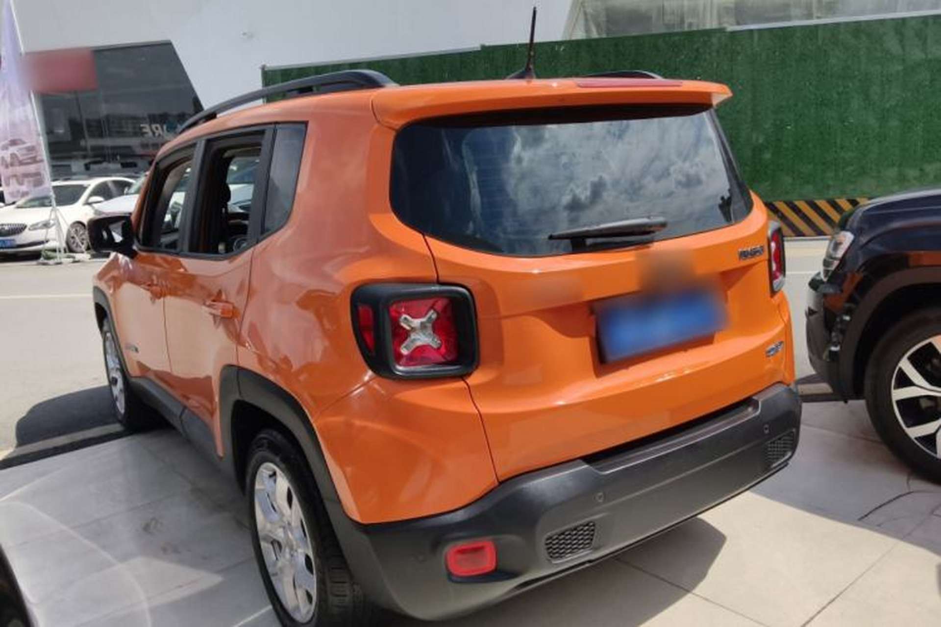 Used Jeep Renegade 2016 1.4T Automatic Jingneng Edition Exterior 2
