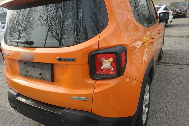 Used Jeep Renegade 2016 1.4T Automatic Jingneng Edition Exterior 5