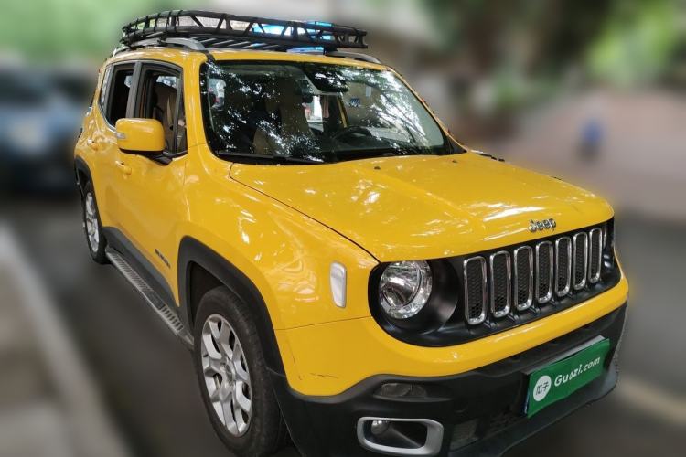 Used Jeep Renegade 2016 1.4T Automatic Jingneng Version+ Front Right 45 Deg