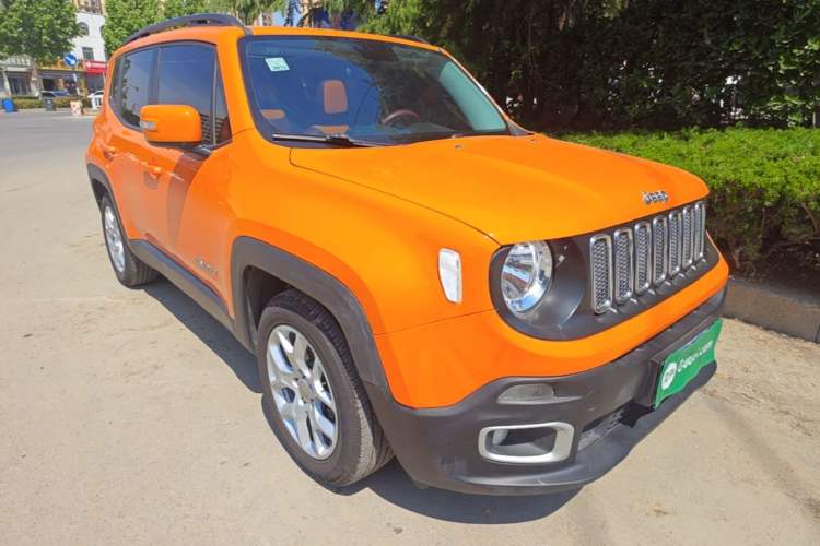 Used Jeep Renegade 2016 1.4T Automatic Jingneng Edition Front Right 45 Deg