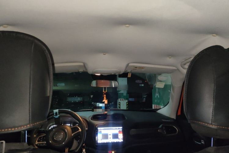 Used Jeep Renegade 2016 1.4T Automatic Kinetic Edition Headliner