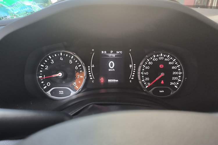 Used Jeep Renegade 2016 1.4T Automatic Jingneng Edition Instrument Cluster