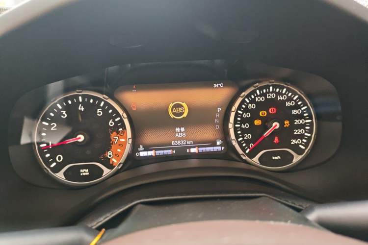 Used Jeep Renegade 2016 1.4T Automatic Jingneng Version+ Instrument Cluster