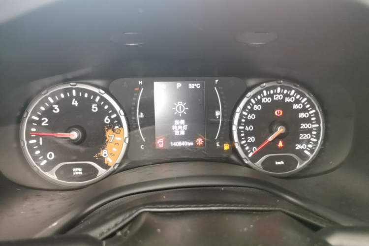 Used Jeep Renegade 2016 1.4T Automatic Jingneng Edition Instrument Cluster