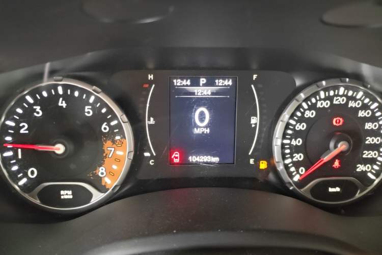 Used Jeep Renegade 2016 1.4T Automatic Jingneng Edition Instrument Cluster