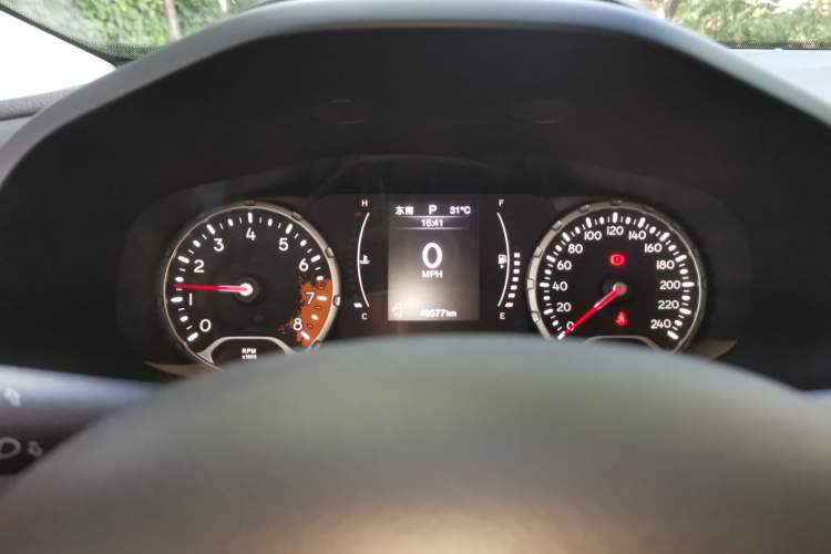 Used Jeep Renegade 2016 1.4T Automatic High-Energy Version Instrument Cluster