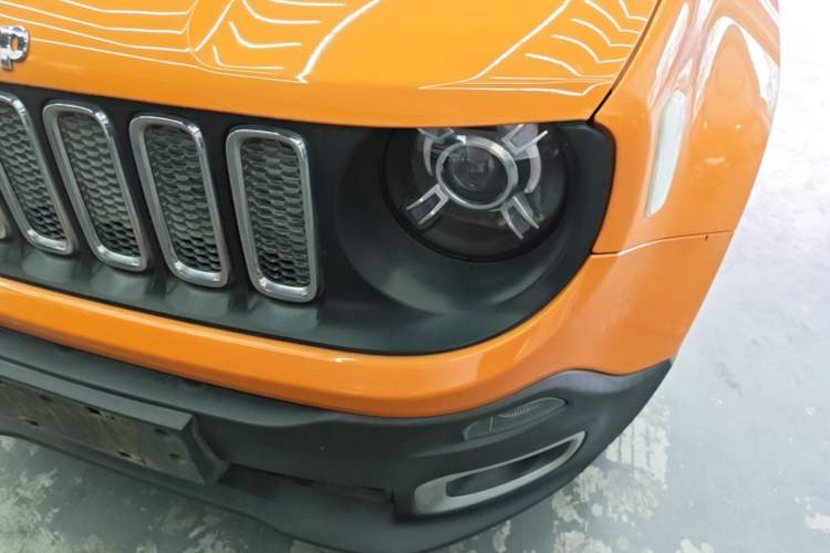 Used Jeep Renegade 2016 1.4T Automatic Jingneng Edition Left Front Headlight
