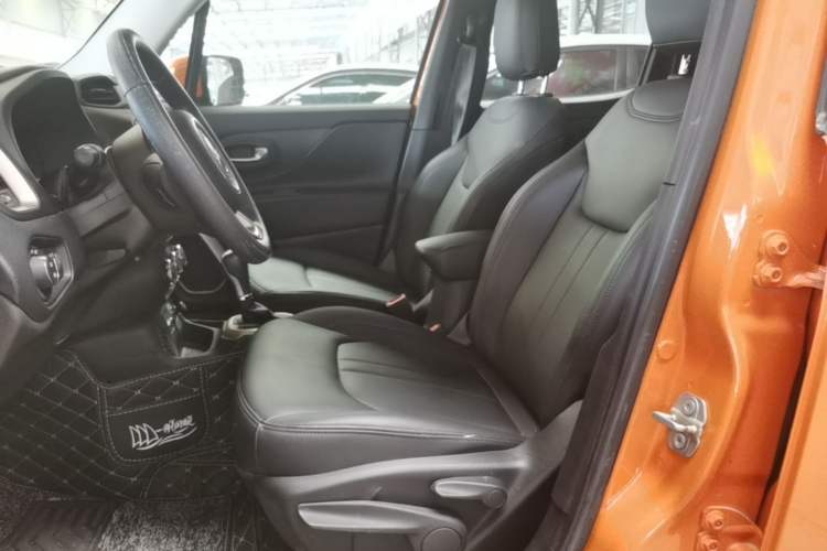 Used Jeep Renegade 2016 1.4T Automatic Jingneng Edition Left Front Seat
