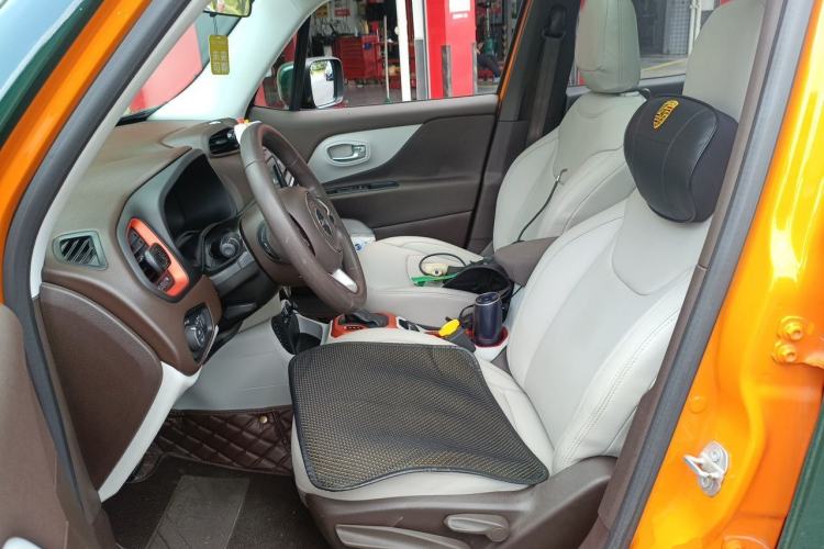 Used Jeep Renegade 2016 1.4T Automatic Jingneng Version+ Left Front Seat