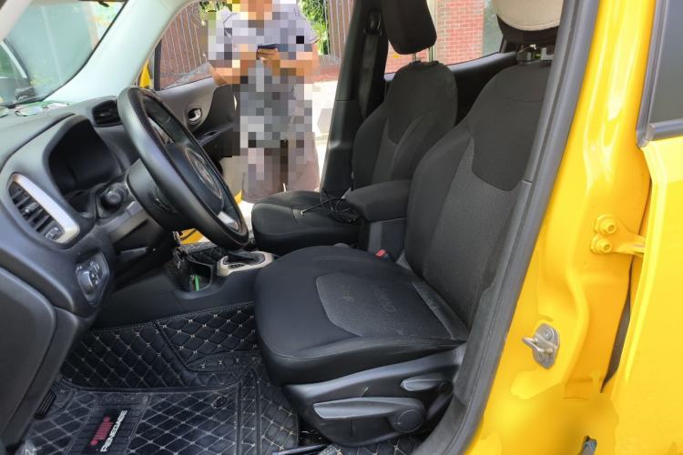 Used Jeep Renegade 2016 1.4T Automatic Jingneng Version+ Left Front Seat