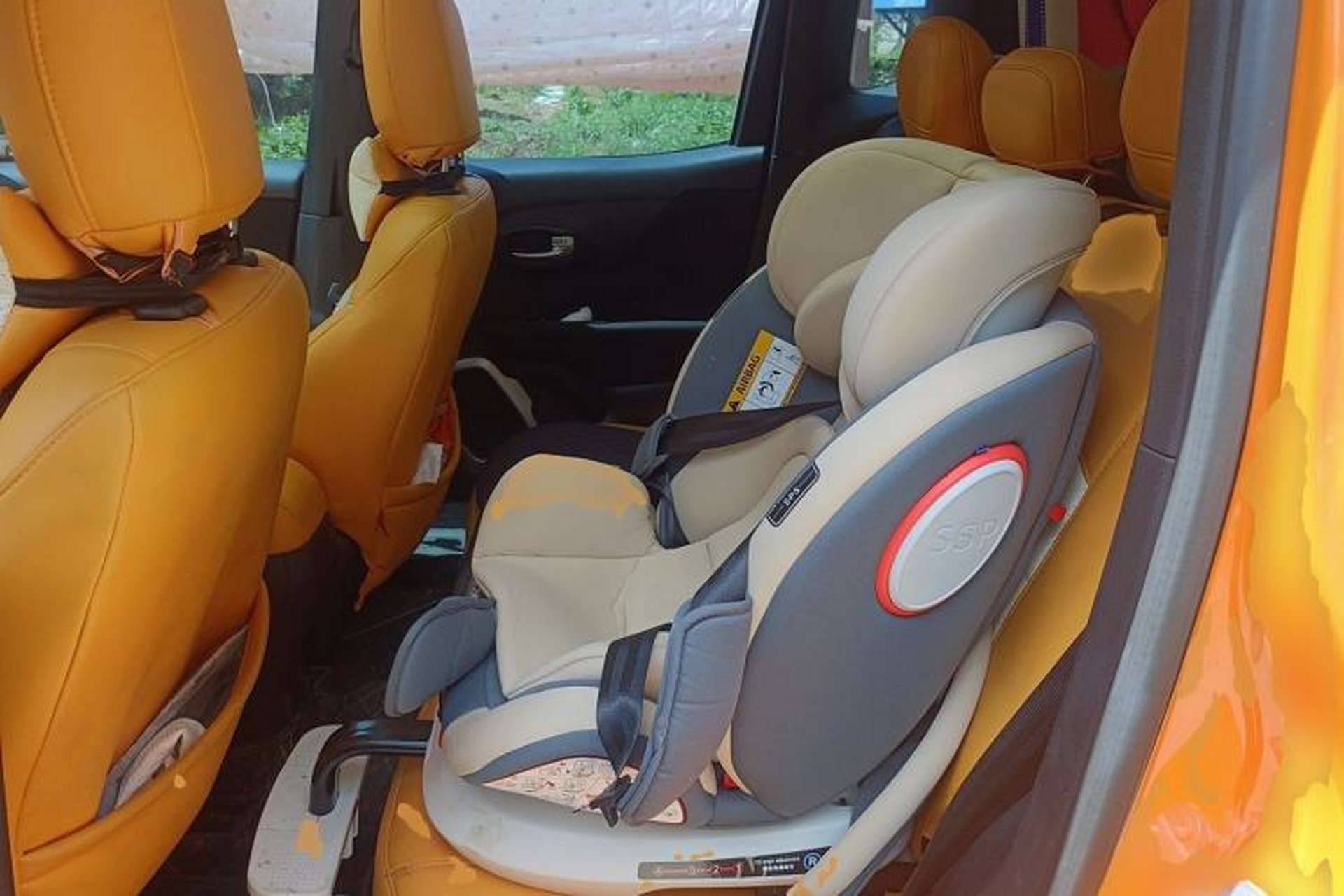 Used Jeep Renegade 2016 1.4T Automatic Jingneng Edition Left Rear Seat
