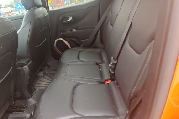 Used Jeep Renegade 2016 1.4T Automatic Smart Edition Left Rear Seat