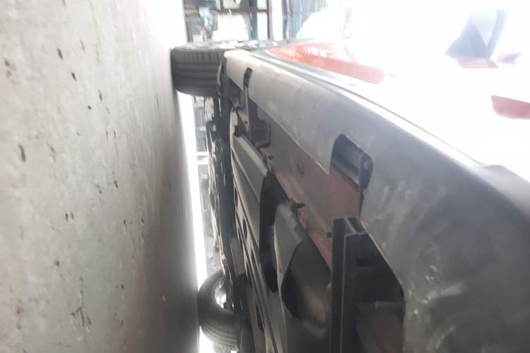 Used Jeep Renegade 2016 1.4T Automatic Smart Edition Left Side Sill