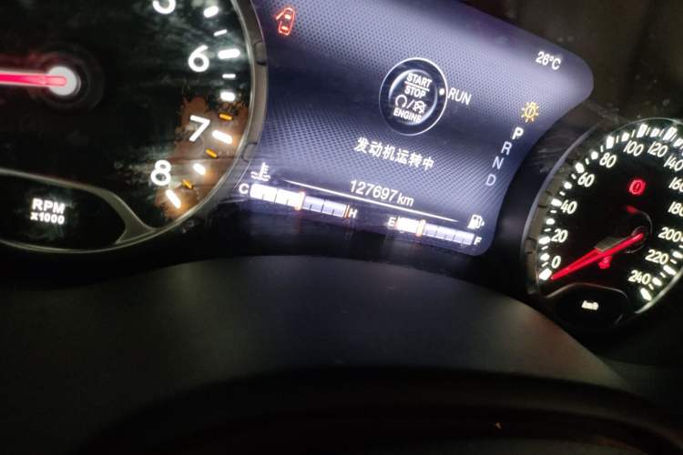 Used Jeep Renegade 2016 1.4T Automatic Jingneng Version+ Odometer Close Up