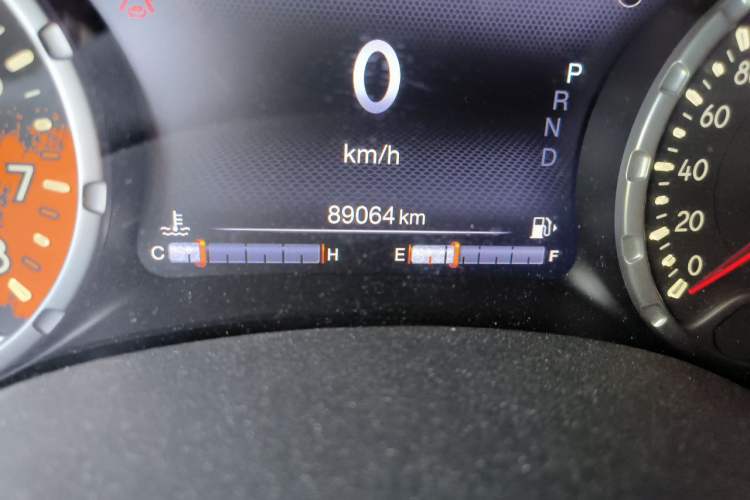 Used Jeep Renegade 2016 1.4T Automatic Jingneng Version+ Odometer Close Up