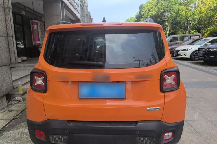 Used Jeep Renegade 2016 1.4T Automatic High-Energy Version Rear