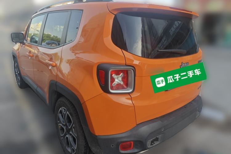 Used Jeep Renegade 2016 1.4T Automatic Smart Edition Rear Left 45 Deg