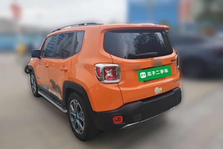 Used Jeep Renegade 2016 1.4T Automatic Smart Edition Rear Left 45 Deg