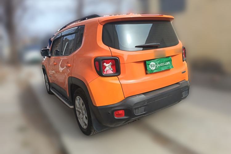 Used Jeep Renegade 2016 1.4T Automatic High-Energy Version Rear Left 45 Deg