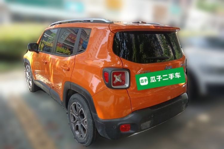 Used Jeep Renegade 2016 1.4T Automatic Smart Edition Rear Left 45 Deg