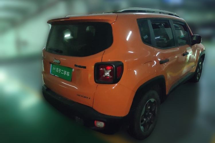 Used Jeep Renegade 2016 1.4T Automatic Kinetic Edition Rear Right 45 Deg