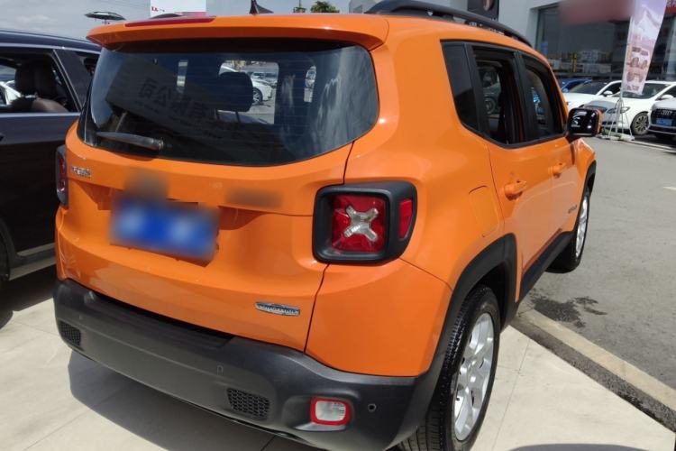Used Jeep Renegade 2016 1.4T Automatic Jingneng Edition Rear Right 45 Deg