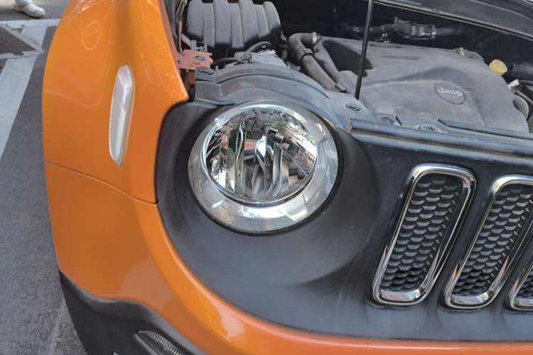 Used Jeep Renegade 2016 1.4T Automatic Jingneng Edition Right Front Headlight