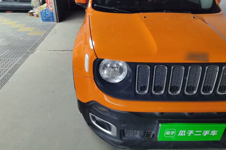 Used Jeep Renegade 2016 1.4T Automatic Jingneng Version+ Right Front Headlight
