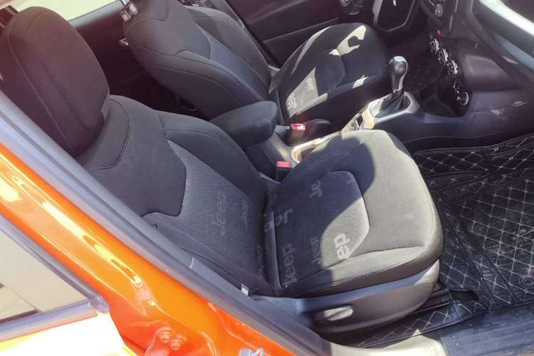 Used Jeep Renegade 2016 1.4T Automatic Jingneng Edition Right Front Seat