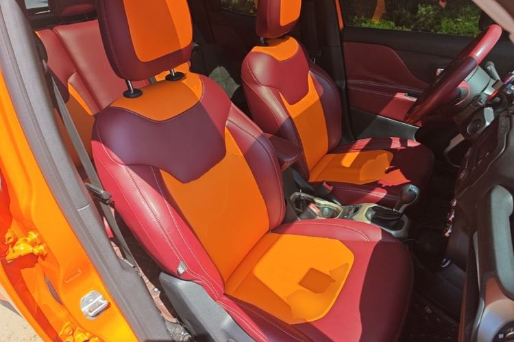 Used Jeep Renegade 2016 1.4T Automatic Jingneng Edition Right Front Seat