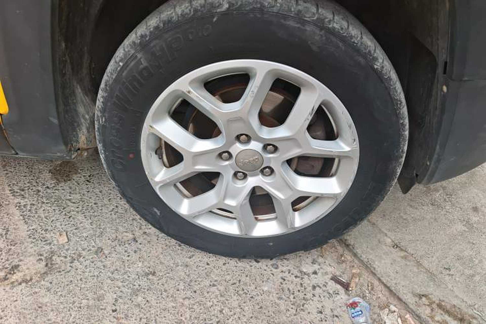 Used Jeep Renegade 2016 1.4T Automatic Jingneng Version+ Right Front Wheel Hub