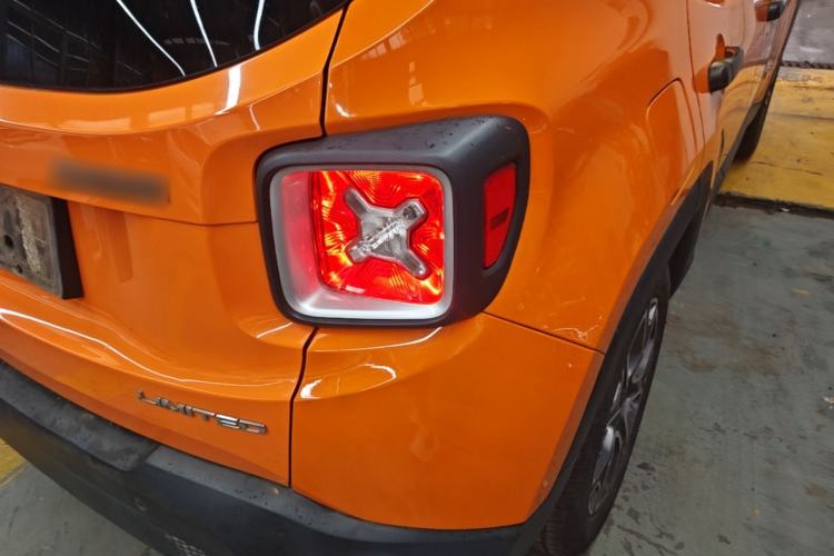 Used Jeep Renegade 2016 1.4T Automatic Smart Edition Right Rear Taillight