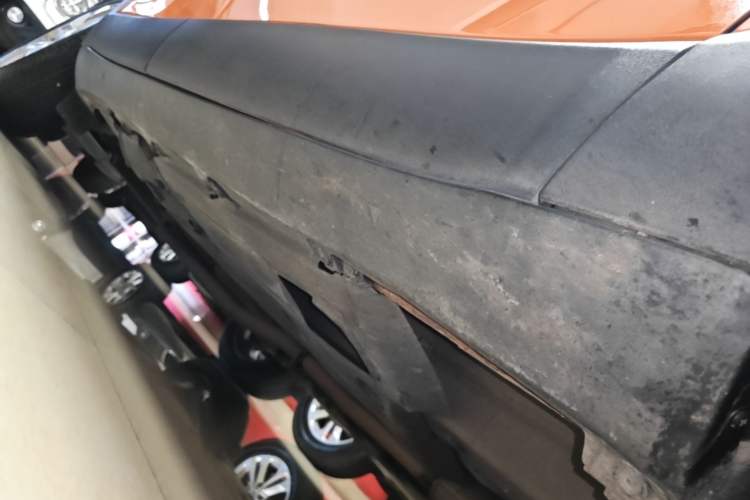 Used Jeep Renegade 2016 1.4T Automatic Jingneng Edition Right Side Sill