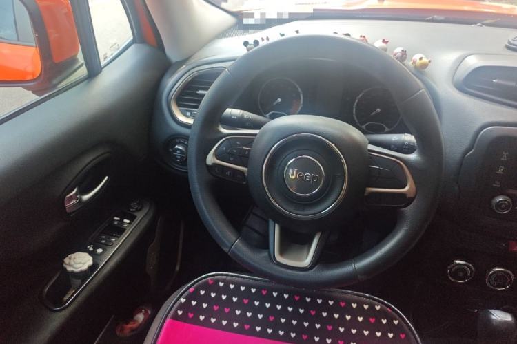 Used Jeep Renegade 2016 1.4T Automatic Jingneng Edition Steering Wheel