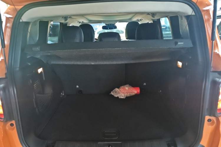Used Jeep Renegade 2016 1.4T Automatic Jingneng Edition Trunk