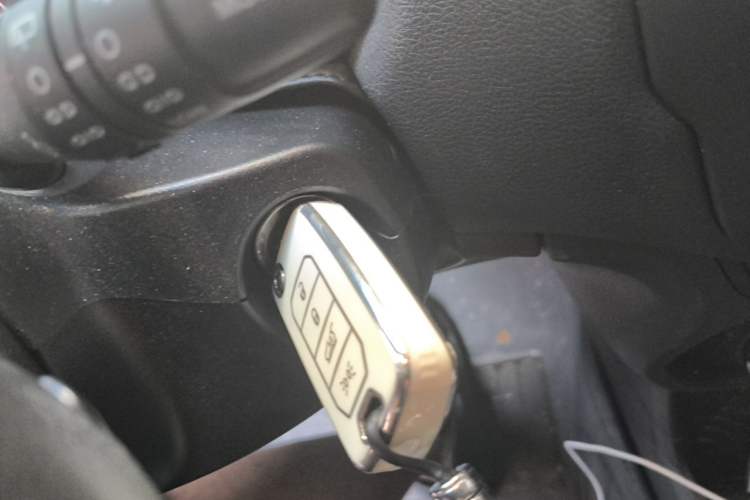 Used Jeep Renegade 2016 1.4T Automatic Jingneng Edition Vehicle Key