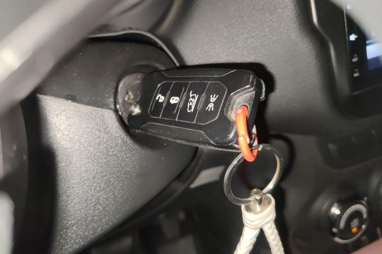 Used Jeep Renegade 2016 1.4T Automatic Kinetic Edition Vehicle Key