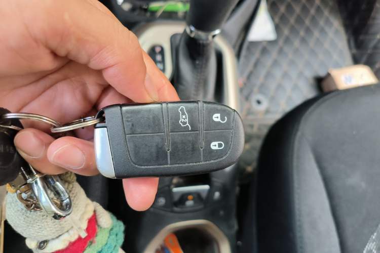 Used Jeep Renegade 2016 1.4T Automatic Jingneng Version+ Vehicle Key