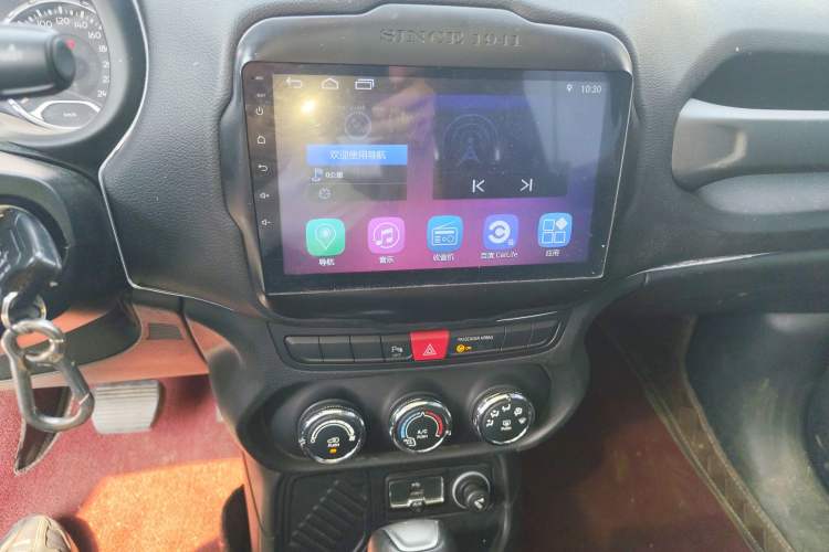 Used Jeep Renegade 2017 180T Automatic High-Energy Version Audio And AC Panel