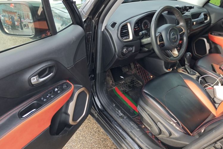 Used Jeep Renegade 2017 180T Automatic Jingneng Edition Driver Seat