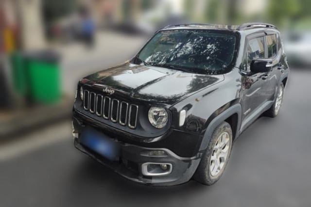 Jeep Renegade 2017 180T Automatic High-Energy Version مستعملة