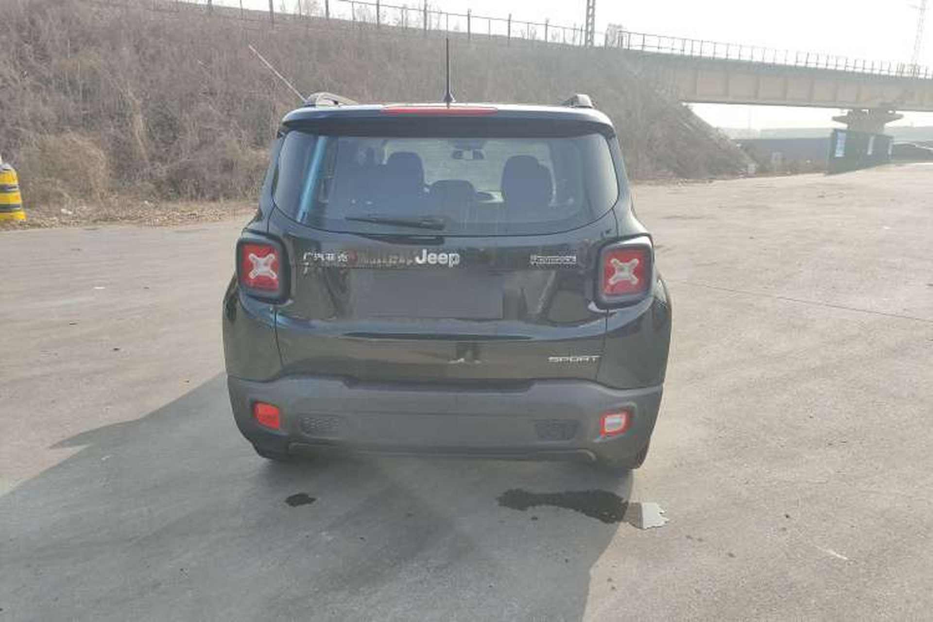 Used Jeep Renegade 2017 180T Manual Kinetic Edition Exterior 4
