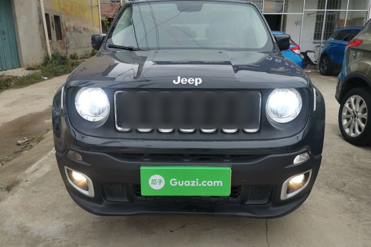 Used Jeep Renegade 2017 180T Automatic High-Energy Version Front