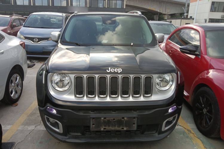 Used Jeep Renegade 2017 180T Automatic Smart Version Front