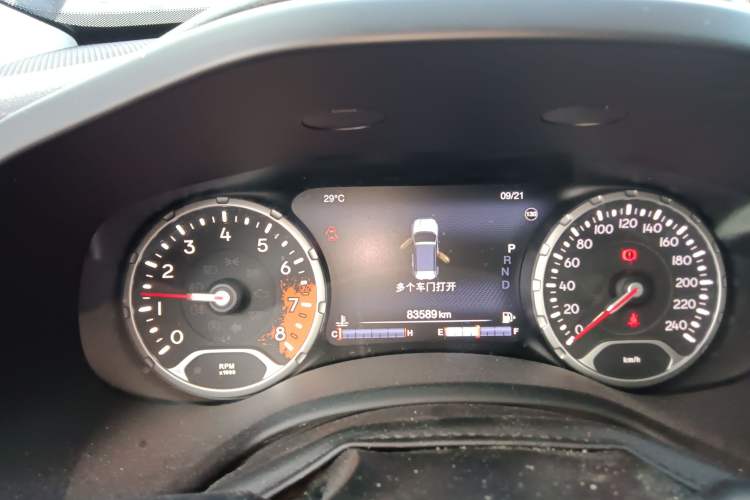 Used Jeep Renegade 2017 180T Automatic Smart Version Instrument Cluster